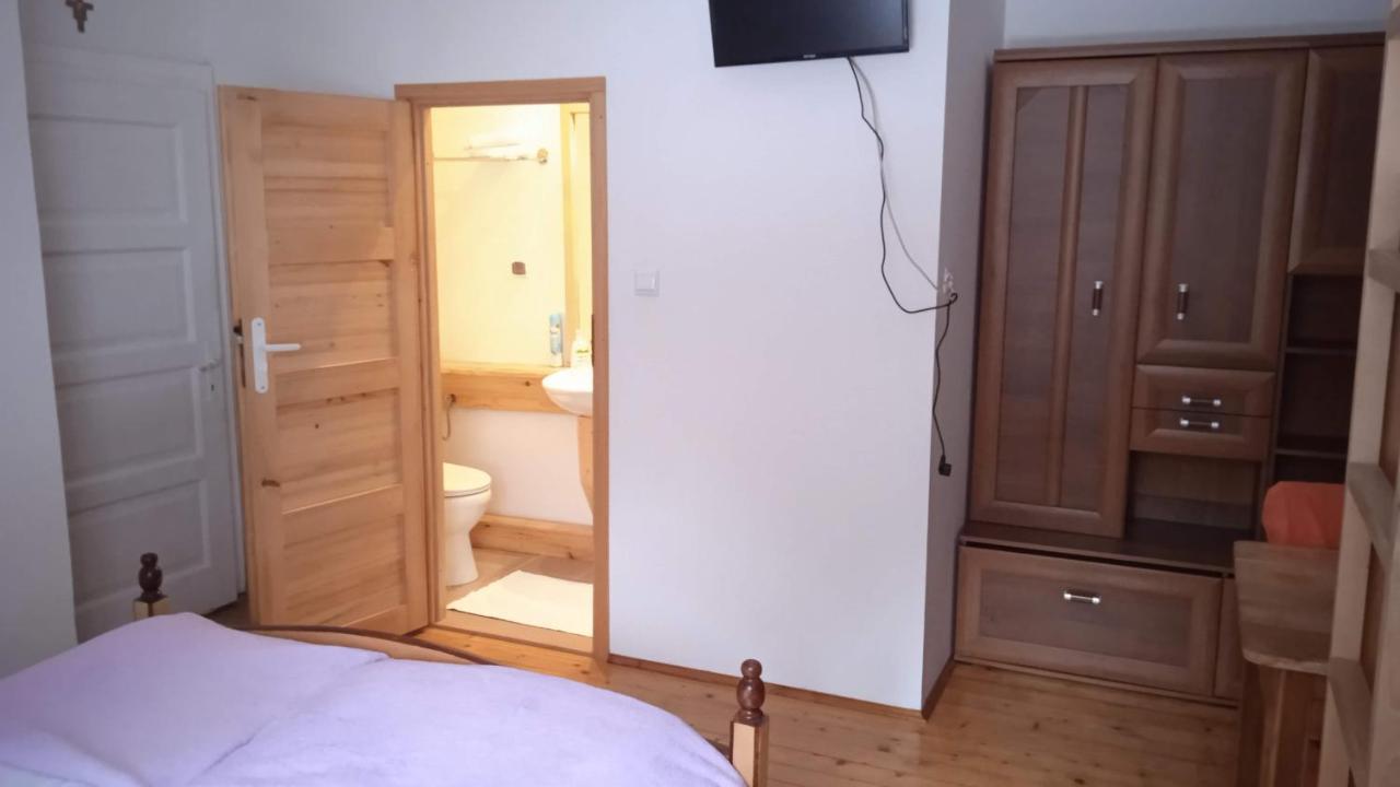 Krolowka Makow Podhalanski Bagian luar foto